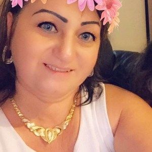 Meet your Posher, Andrea